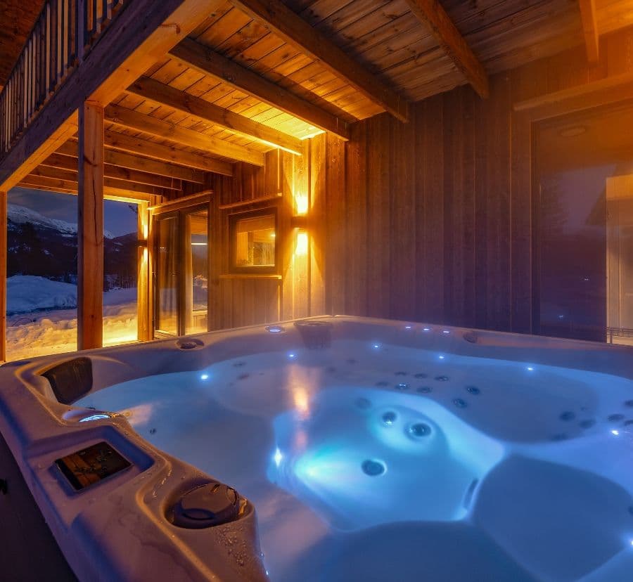 A sauna and hot tub in each lodge