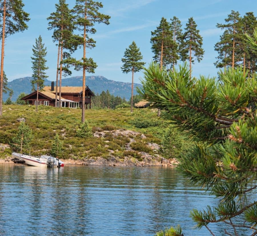To minutter fra en privat strand ved Vråvatn